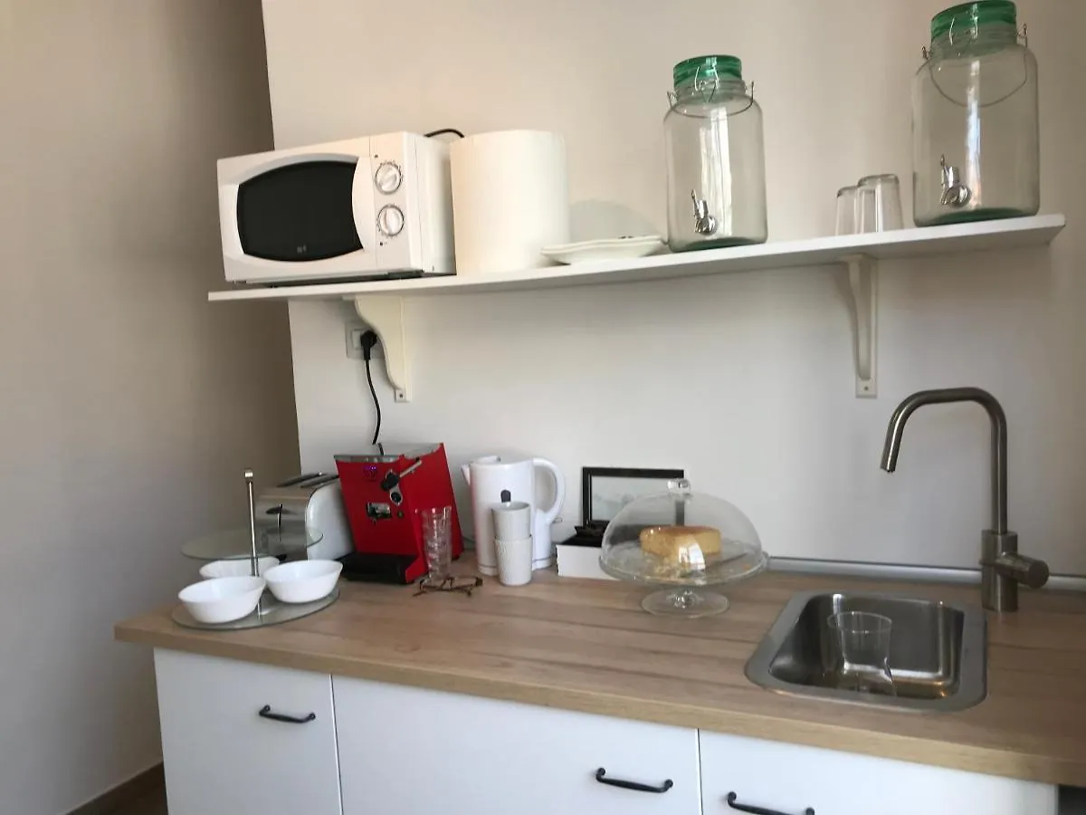 Bed and Breakfast La Dimora Delle Muse CTA 3*,